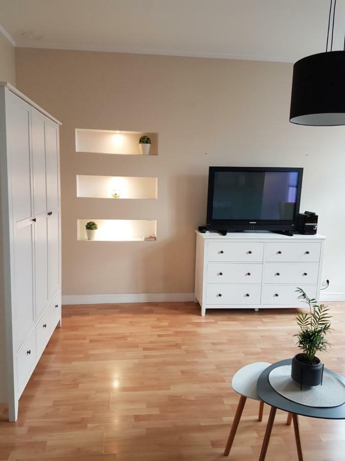 Apartamenty Lazurowy I Sloneczny Z Darmowym Parkingiem Strzezonym Jelenia Gora Exterior photo