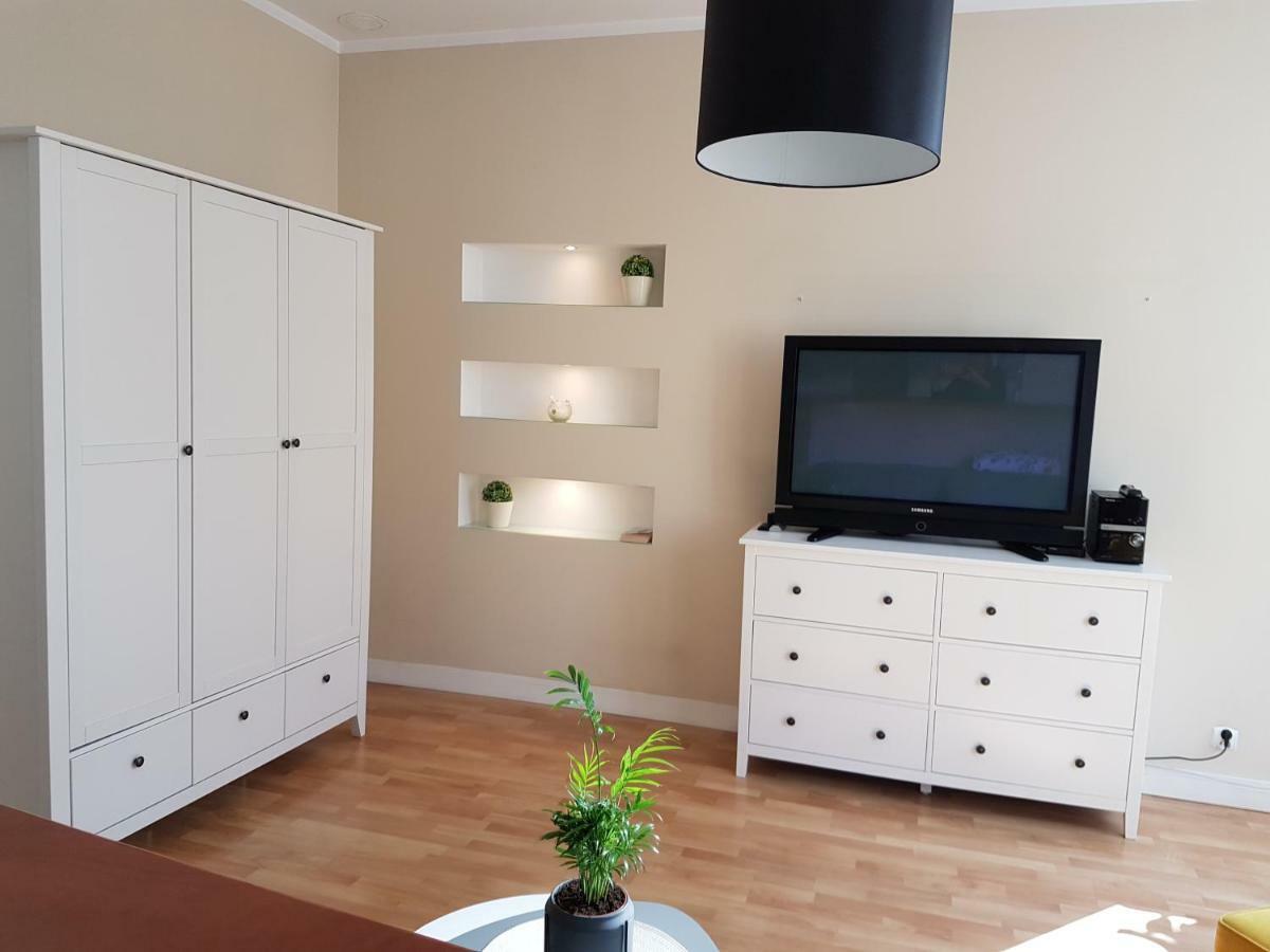 Apartamenty Lazurowy I Sloneczny Z Darmowym Parkingiem Strzezonym Jelenia Gora Exterior photo
